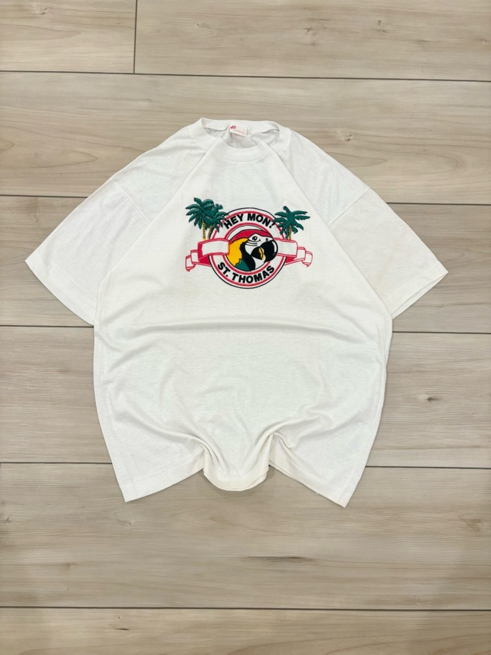 90s Vintage St. Thomas Hey Mon Jamaica Men’s Graphic Short Sleeve Tee